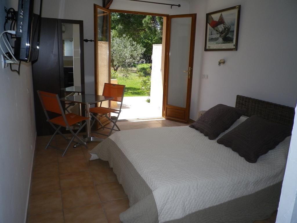 Chambres d'hôtes Villa Alizé Grimaud Camera foto